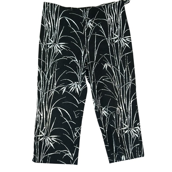 Talbots Bamboo Print Capri Pants Sz 8P - Picture 1 of 4
